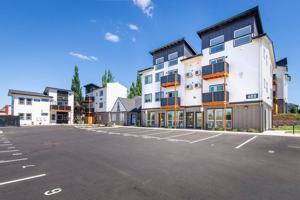 featured image of 603 Plymouth Dr Ne