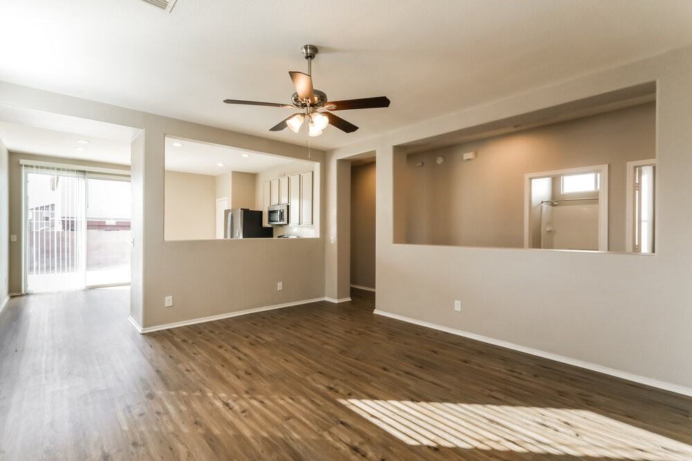 4728 W Calatrava Ln - Photo 4 of 16