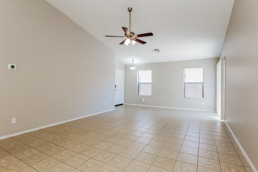 24007 W Huntington Dr - Photo 3 of 16