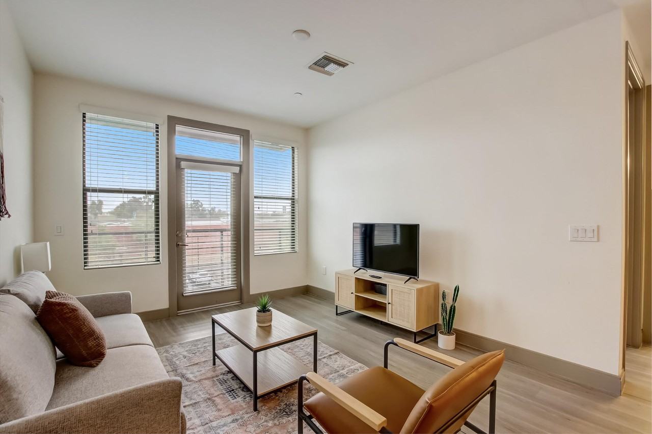 555 N College Ave #1014603P - Photo 2 of 31