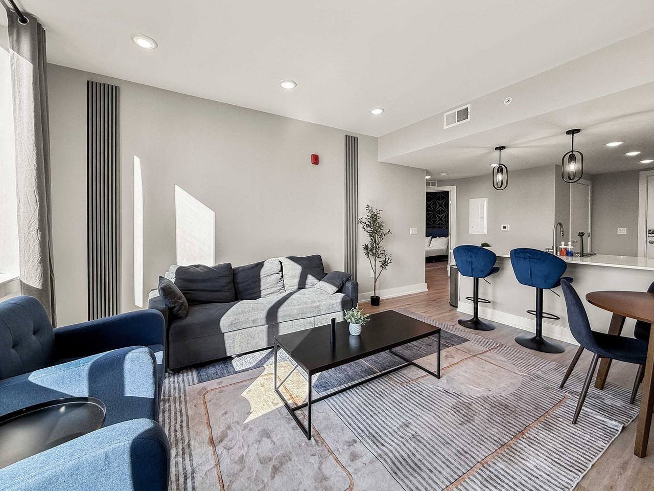 626 North Delaware Avenue - Photo 3 of 63