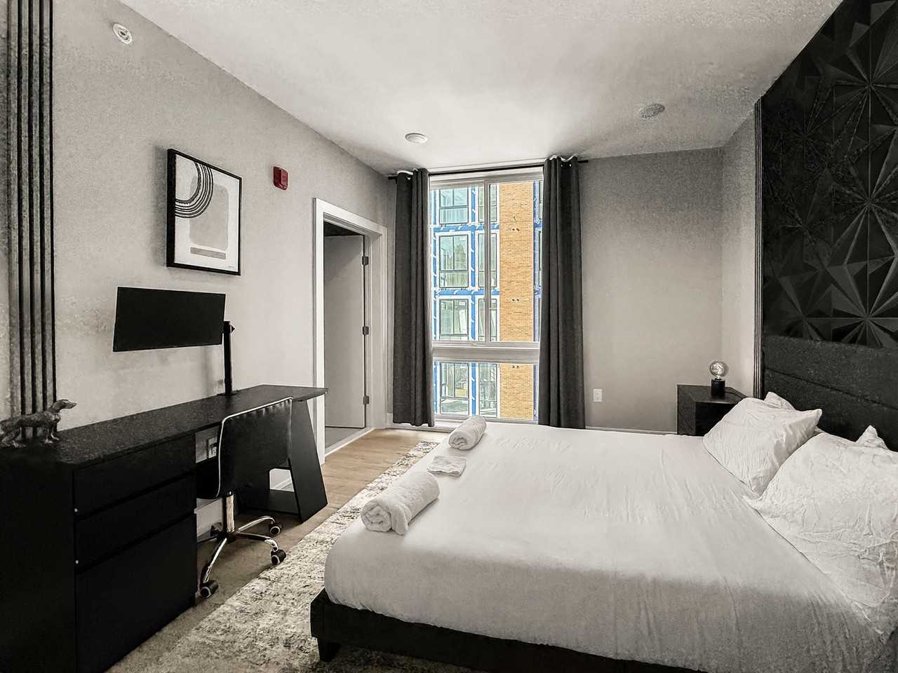 626 North Delaware Avenue - Photo 7 of 63