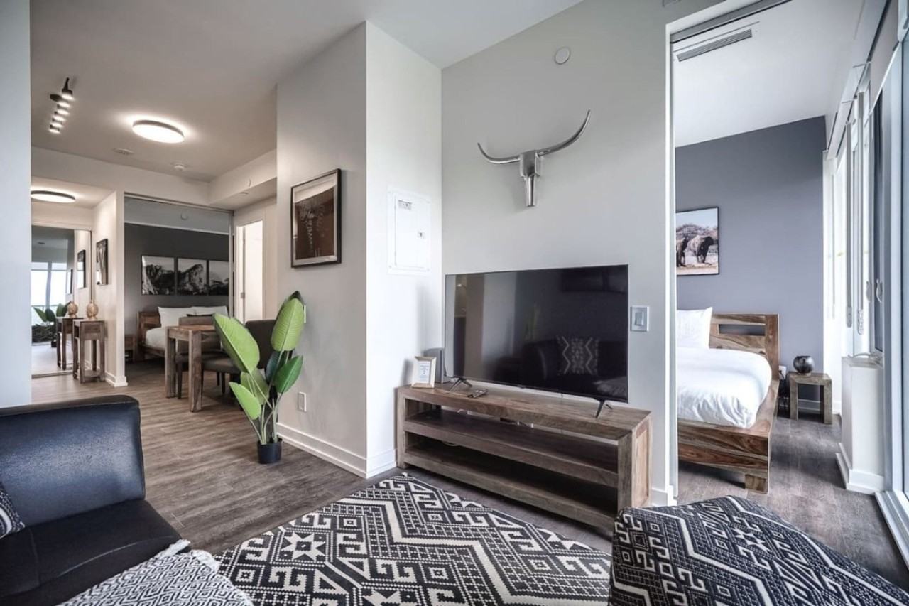 7 Grosvenor Street - Photo 2 of 20