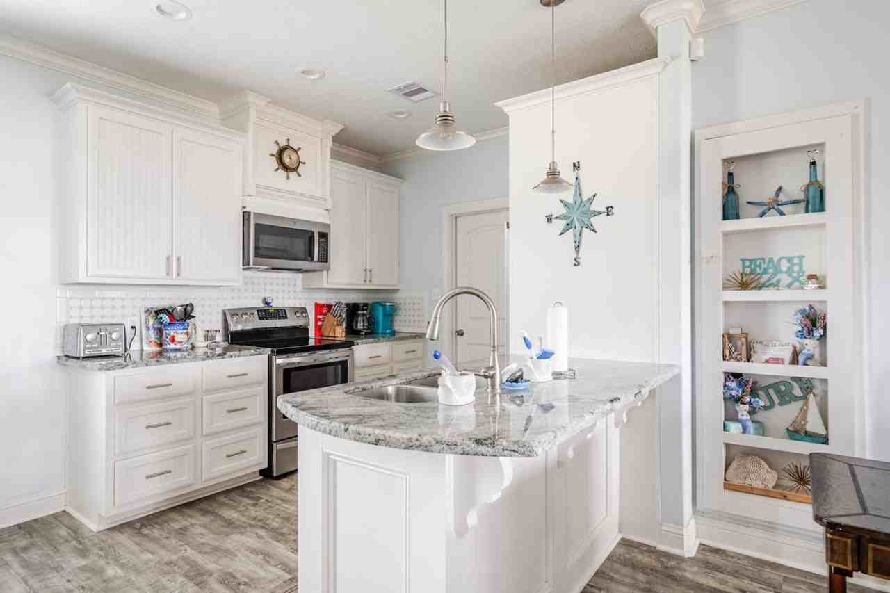 998 Dolly St #1223259P - Photo 5 of 50