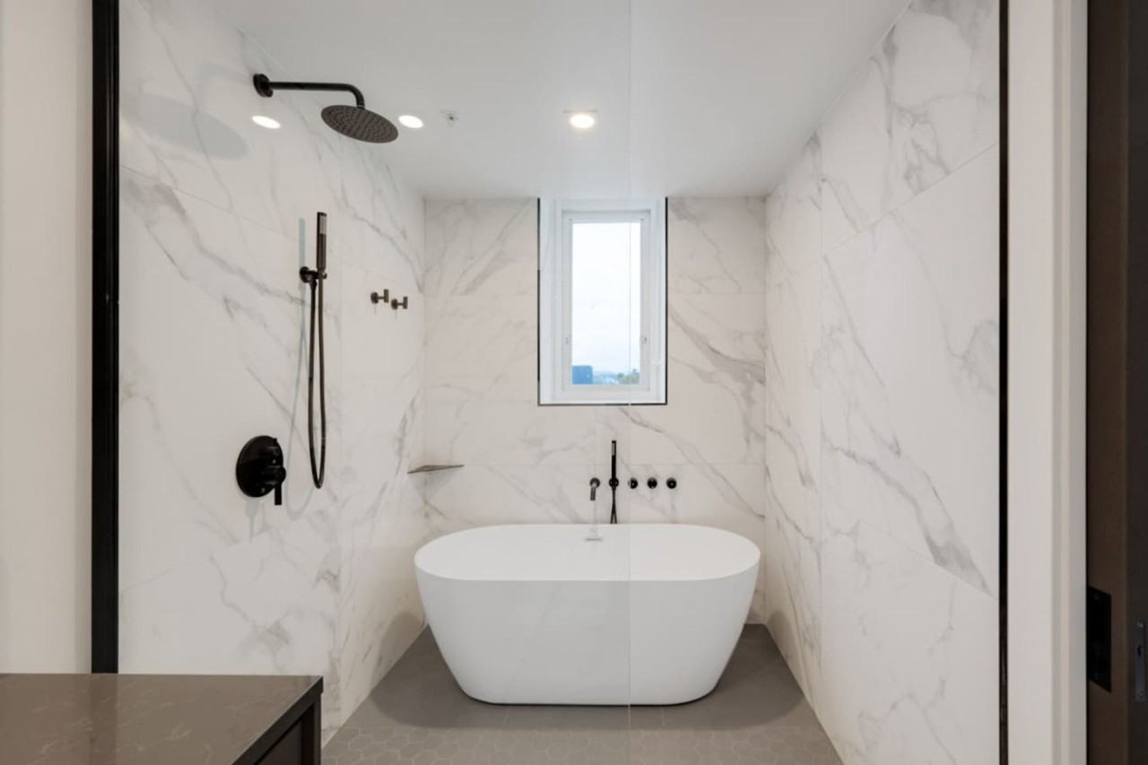 952 Johnson Street - Photo 2 of 35