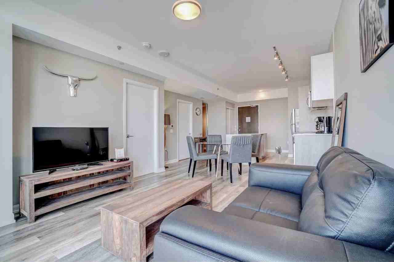 1140 Wellington Street West - Photo 2 of 42