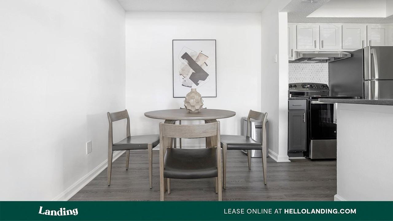 2030 Northcliffe Dr, - Photo 3 of 50