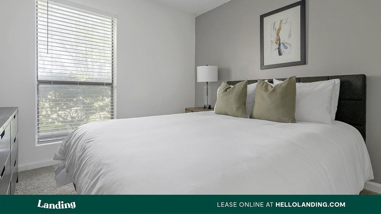 2030 Northcliffe Dr, - Photo 4 of 50