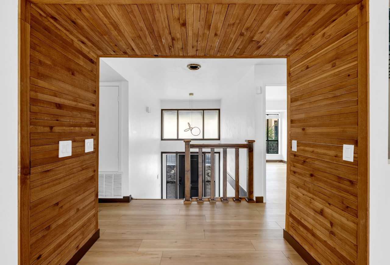 402 Hi Stirrup #1 - Photo 2 of 39