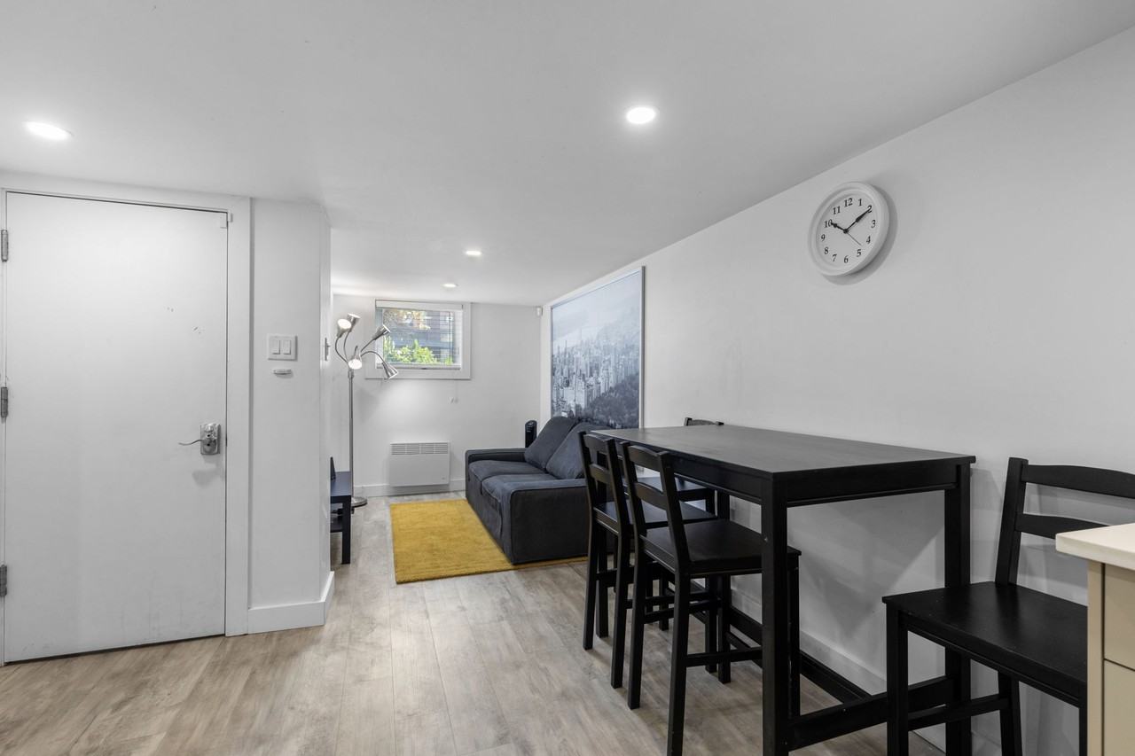 2357 Boulevard Rosemont #A - Photo 4 of 12