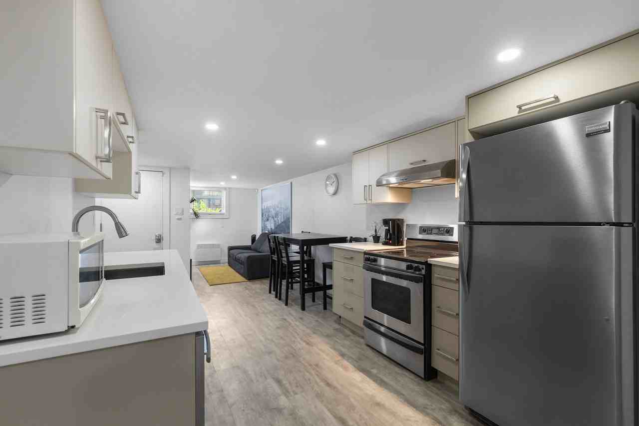 2357 Boulevard Rosemont #A - Photo 6 of 12