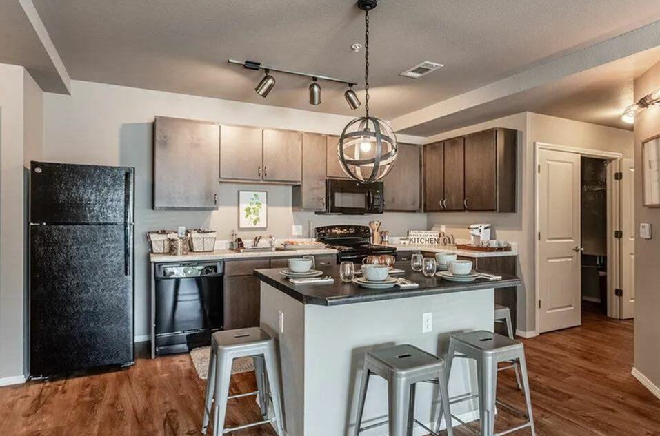 Champions Club | Student Housing - Photo 5 of 20