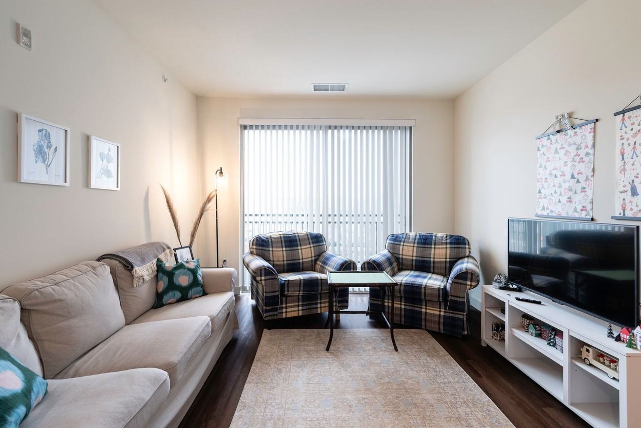 Now Leasing - Photo 2 of 44