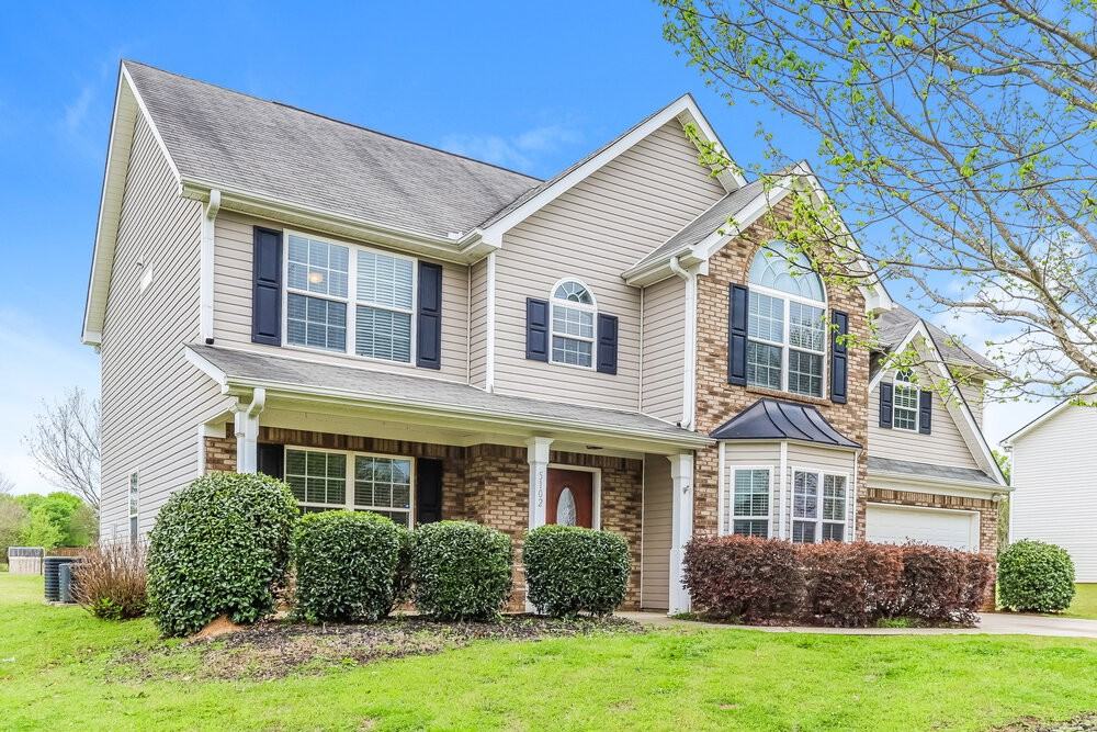 5102 Redcoat Ln - Photo 4 of 17