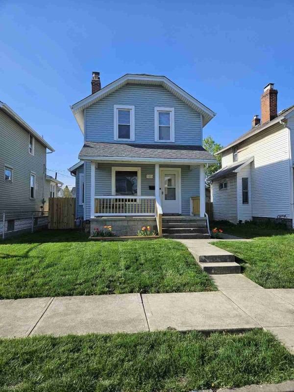 565 Sheldon Ave - Photo 3 of 17