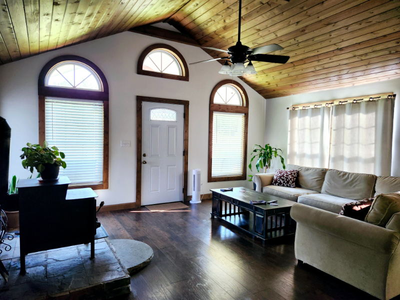 7055 Tomotley Rd - Photo 4 of 10