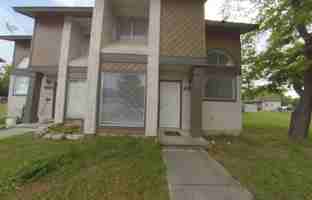 featured image of 450,454,492,496 Live Oak Ave and 1564,1566 W. Katy Street