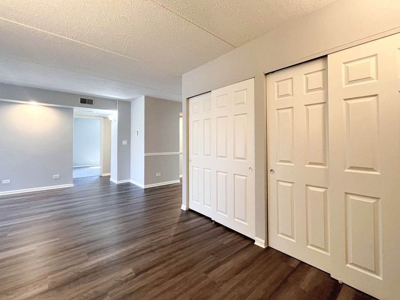 Willows of Wheaton - Photo 4 of 13