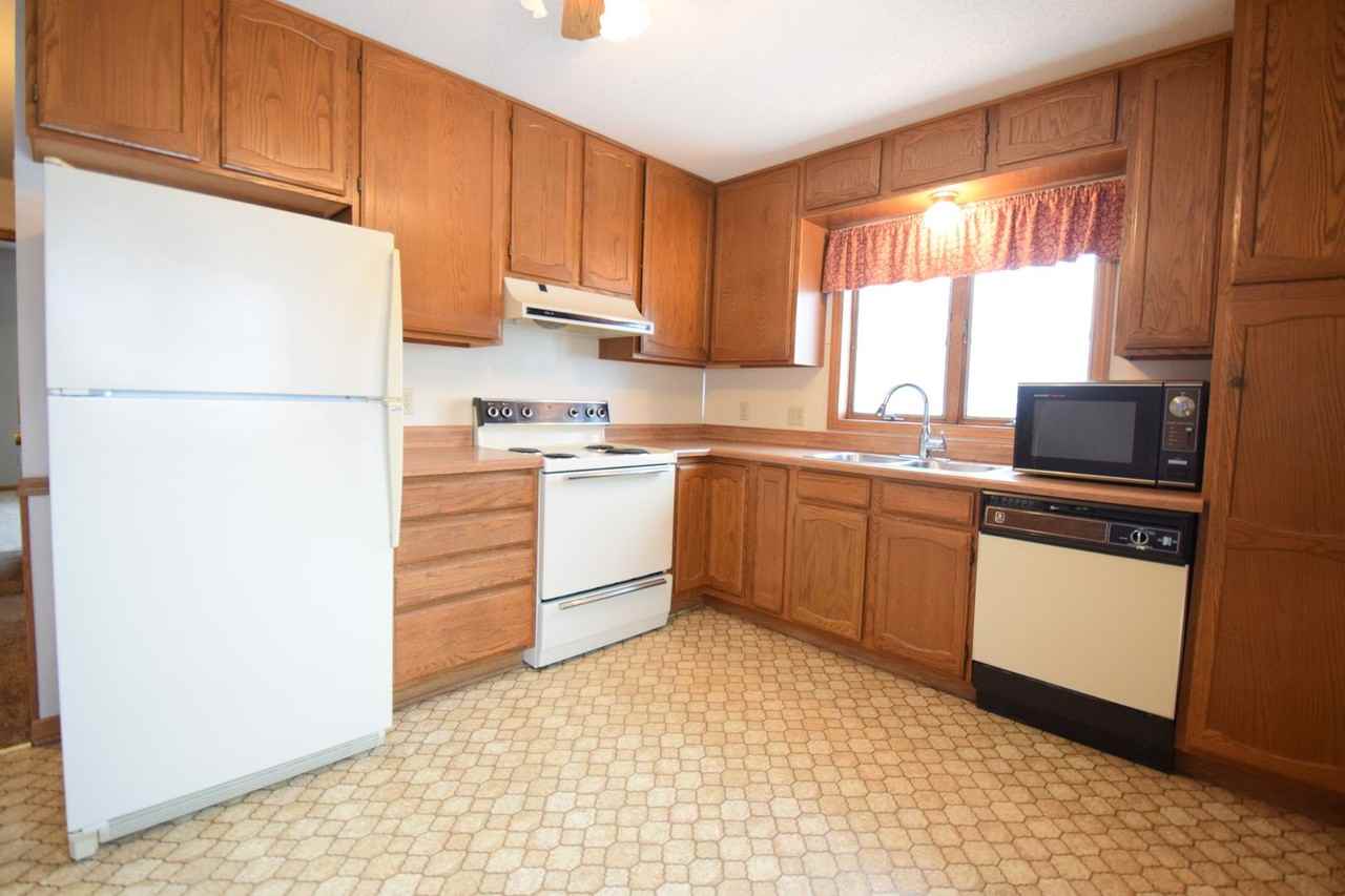 Heather Lane Place (125) - Photo 3 of 11