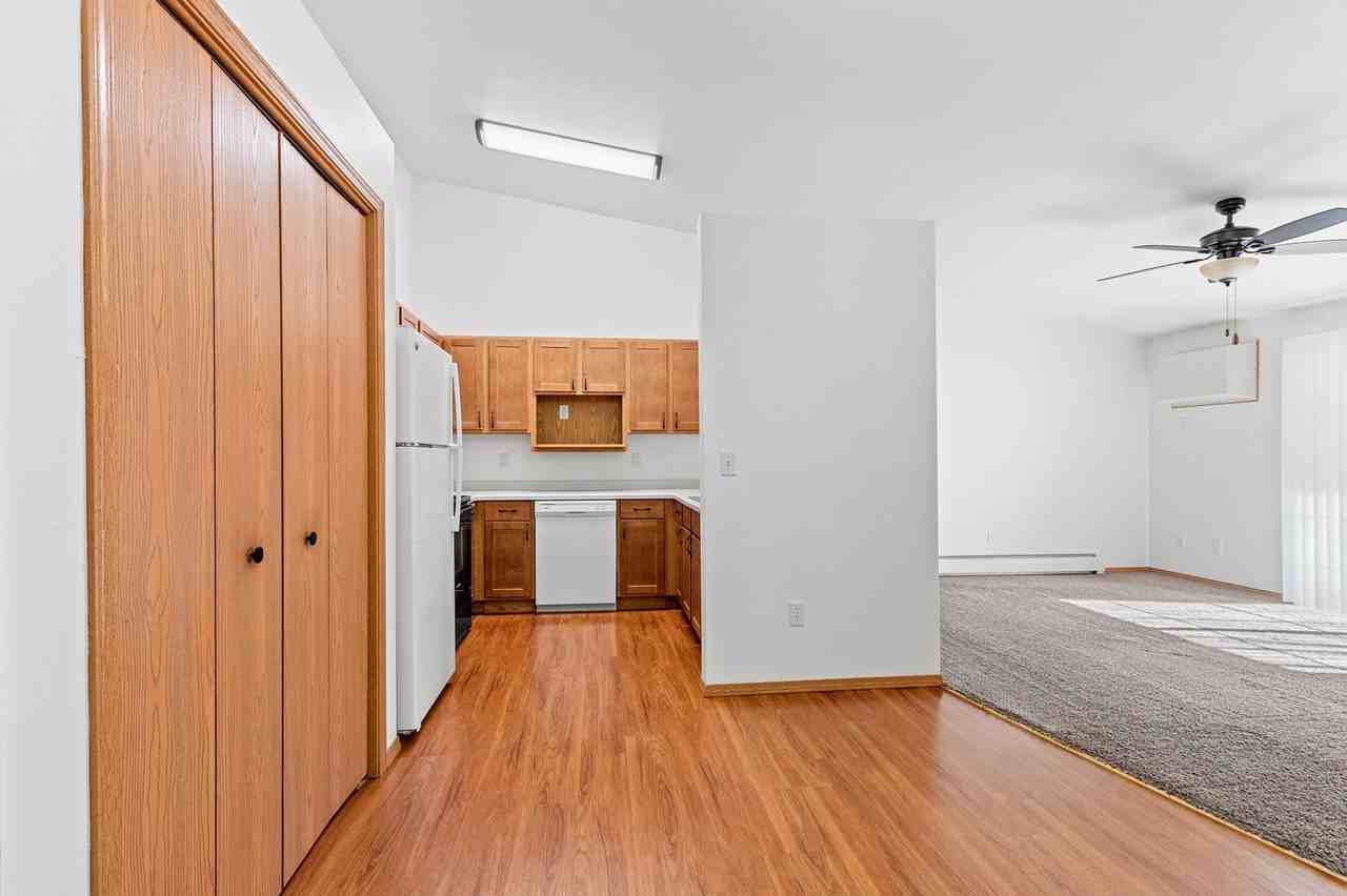 Woodale - Photo 5 of 25