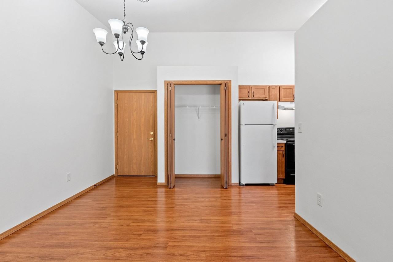 Woodale - Photo 6 of 25