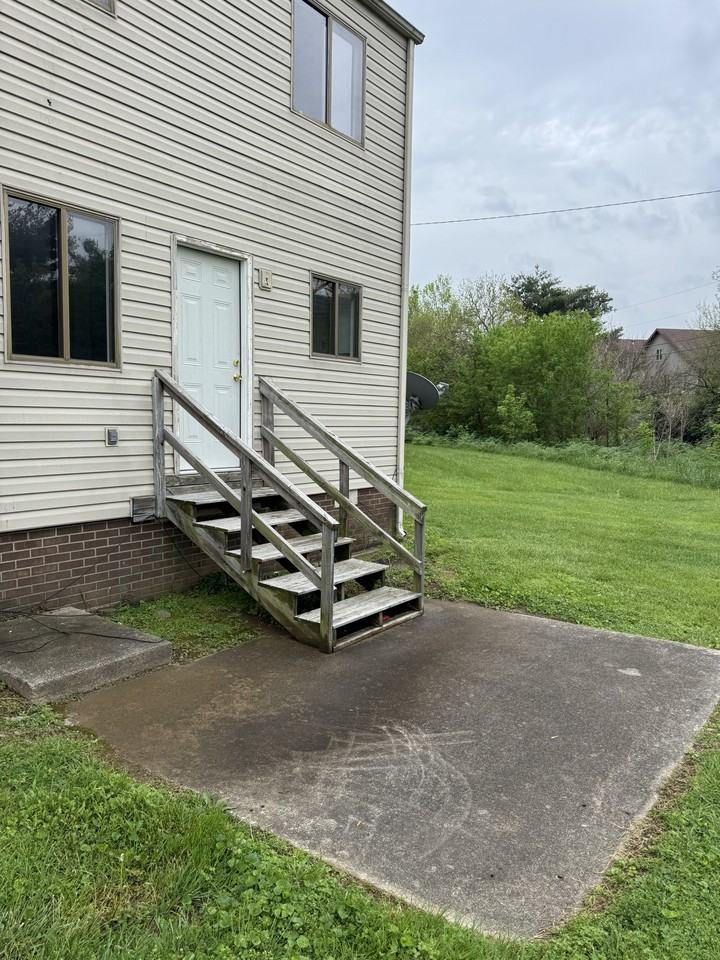 454 Patrician Pl #1 - Photo 2 of 14