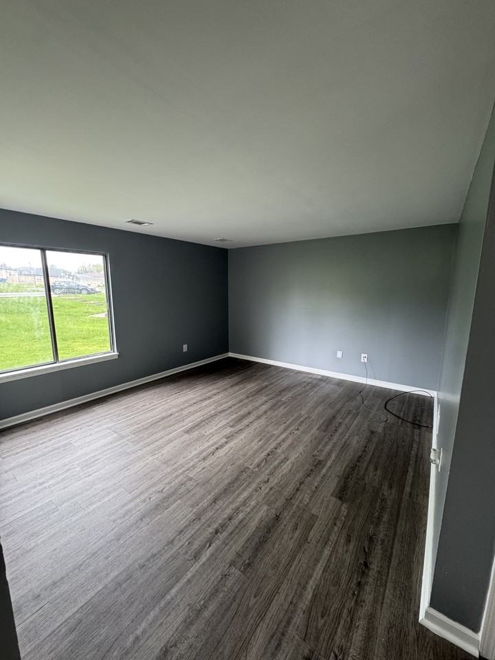 454 Patrician Pl #1 - Photo 3 of 14