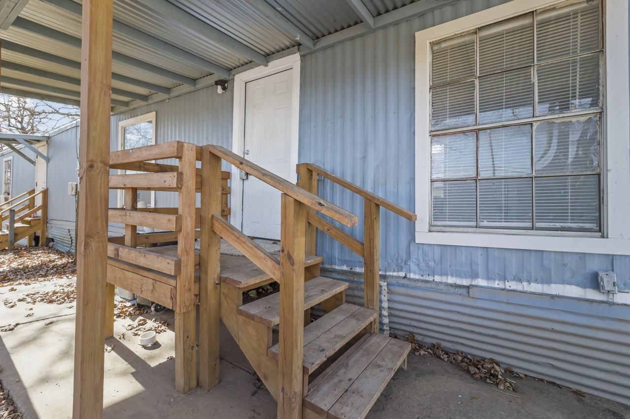 10 Frank Cir #NA - Photo 3 of 16