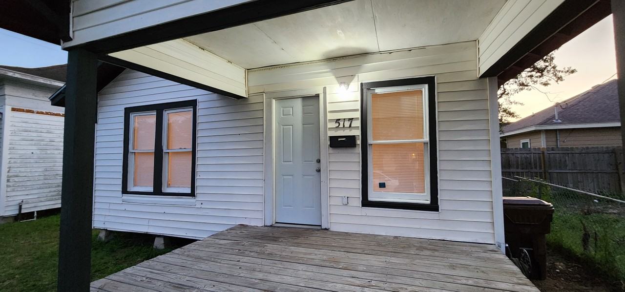 517 N 2nd St #NA - Photo 3 of 16