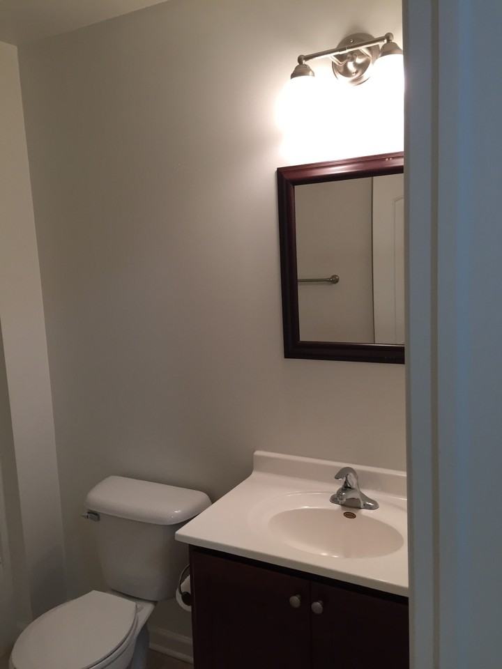 1135 Ridge Creek Cir #101 - Photo 5 of 20