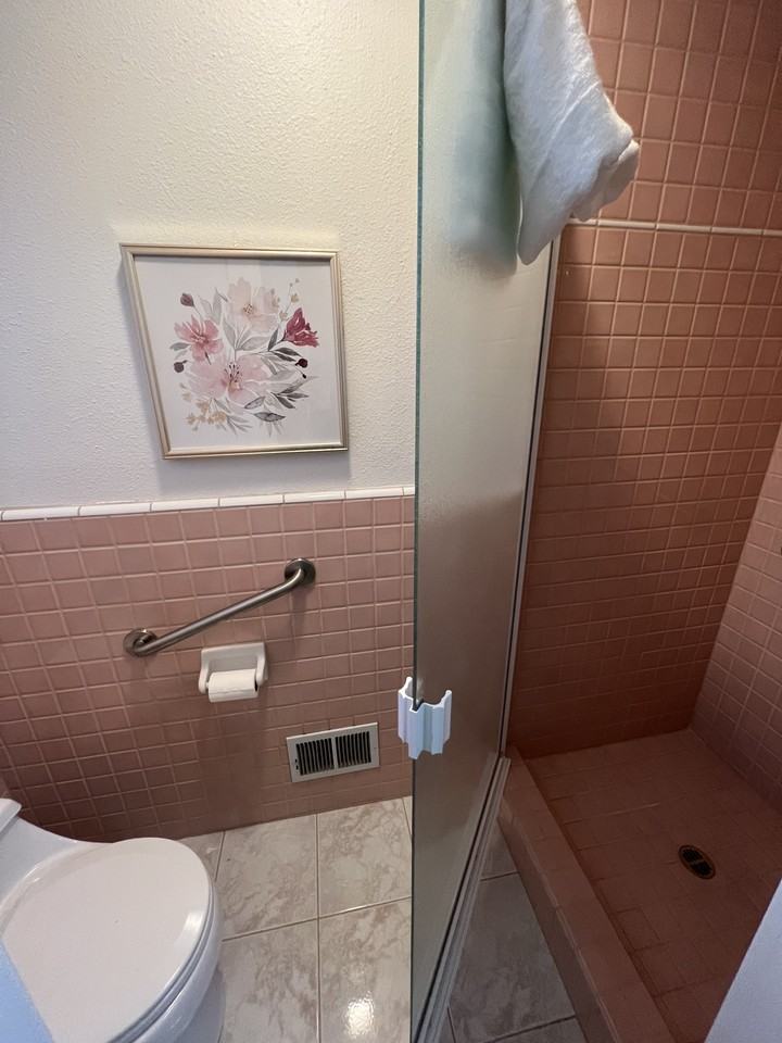 3126 Crestview Ct #2 - Photo 6 of 6