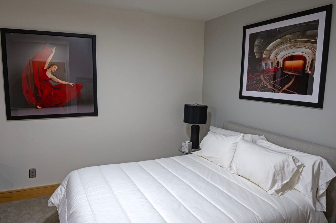 118 N Walnut St - Photo 7 of 37