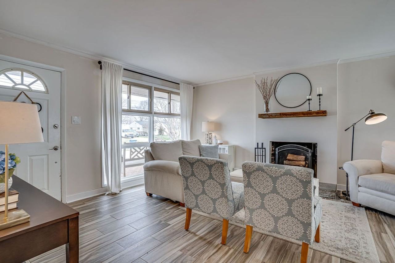 4801 Apple Tree Dr - Photo 2 of 35