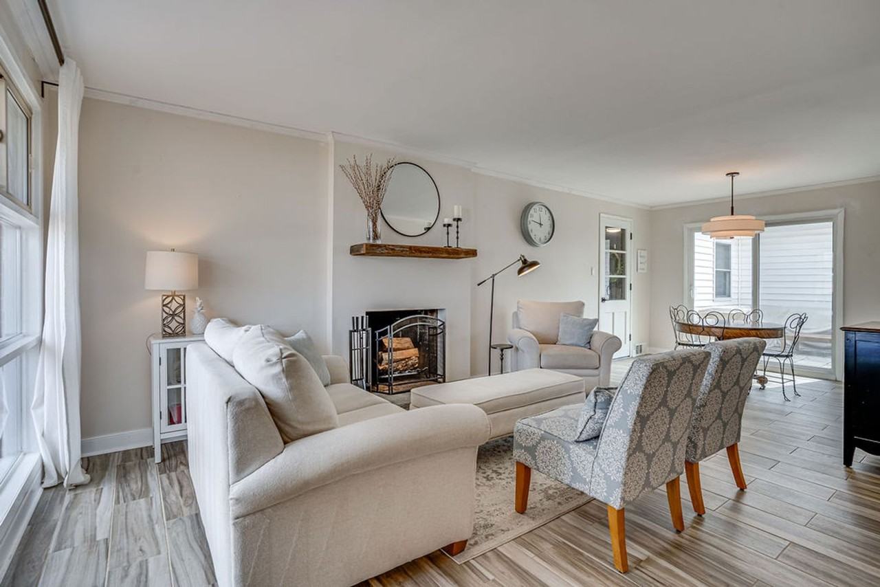 4801 Apple Tree Dr - Photo 3 of 35