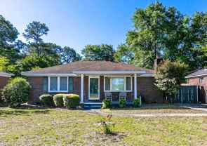 941 Evergreen Ave - Photo 1 of 1