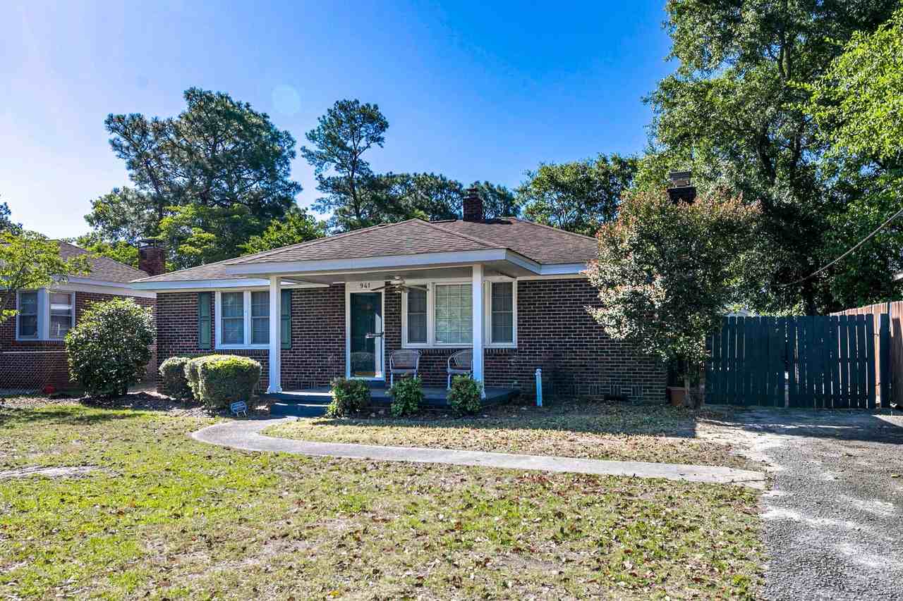 941 Evergreen Ave - Photo 2 of 50