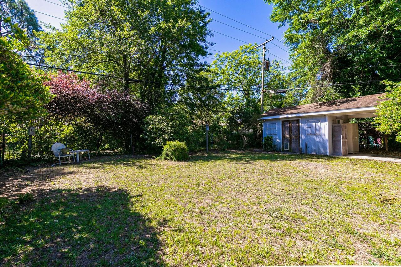941 Evergreen Ave - Photo 4 of 50