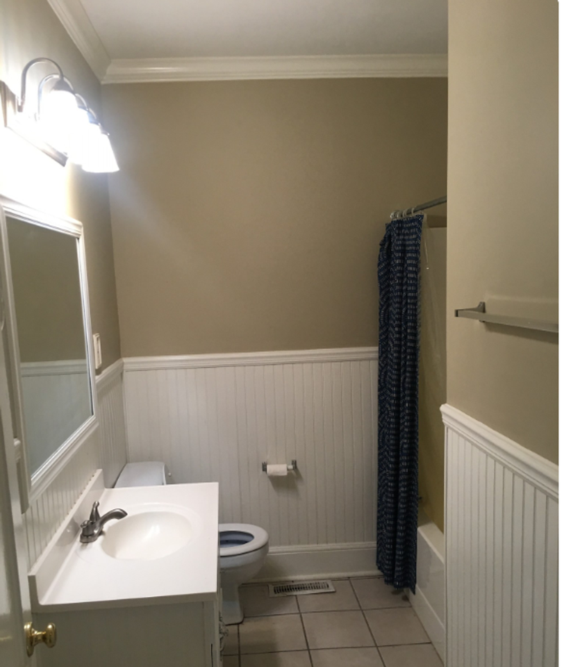 1127 Park St - Photo 7 of 9