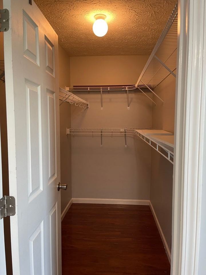 411 Cornus Ave - Photo 6 of 14