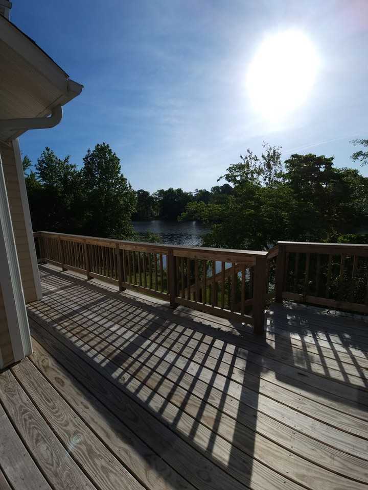 449 Lands End Rd - Photo 3 of 15