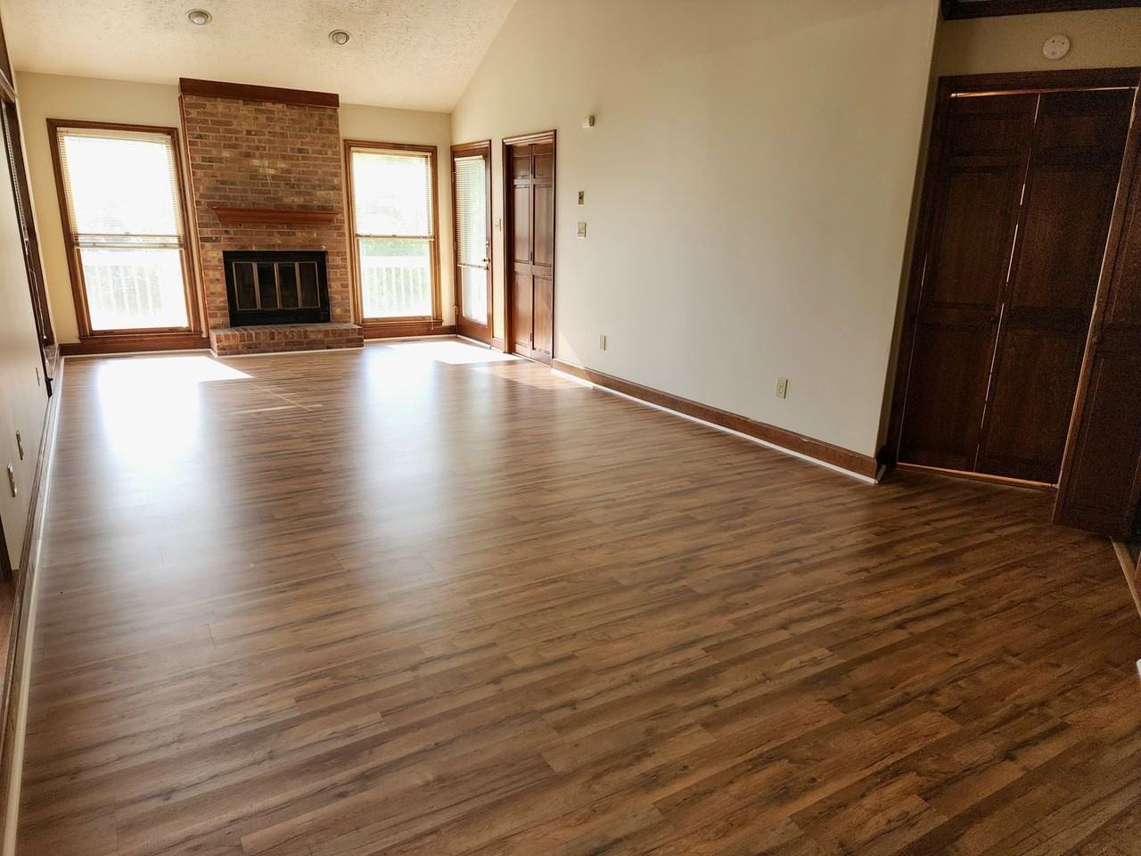 449 Lands End Rd - Photo 6 of 15