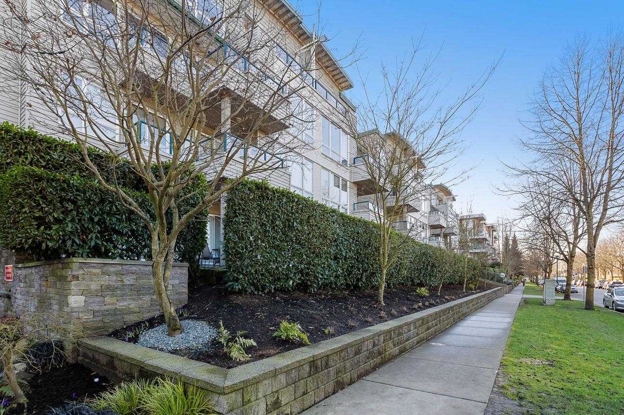 5800 Andrews Road #123 - Photo 6 of 31