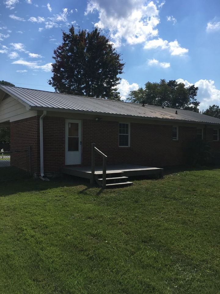 109 Lindsey Dr Nw - Photo 3 of 25