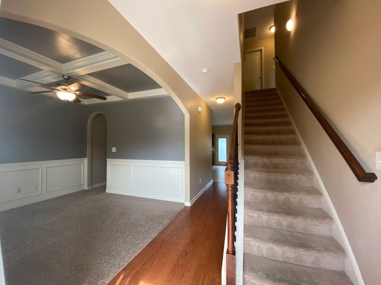 118 Broomsedge Ln - Photo 2 of 33