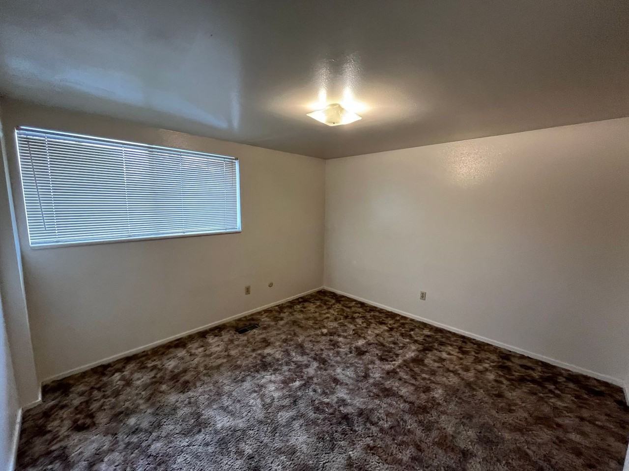 797 W 1200 N - Photo 6 of 8