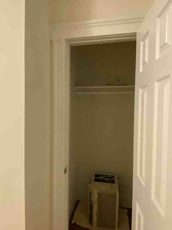 4 Camelot Court - Photo 4 of 32