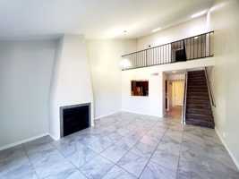 featured image of 39 W Medlock Dr