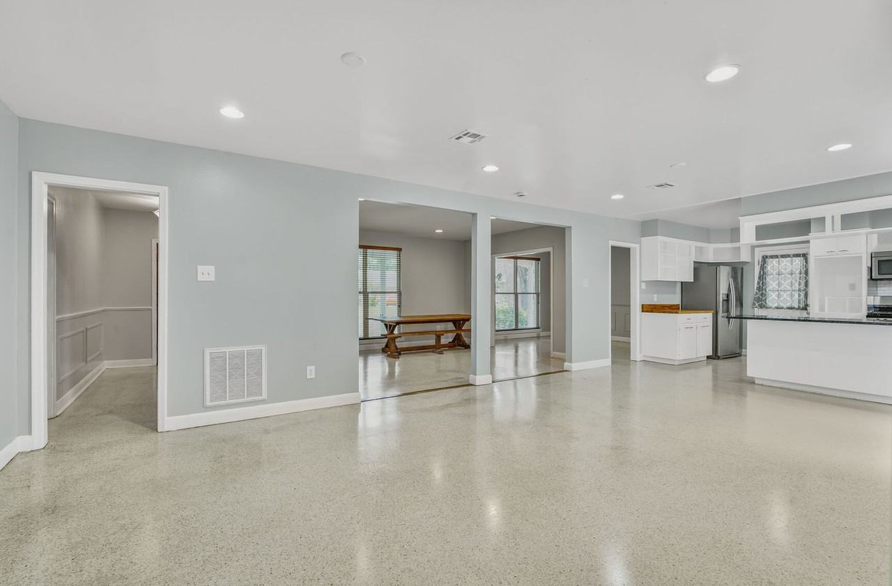 6015 Dover Pl - Photo 4 of 14