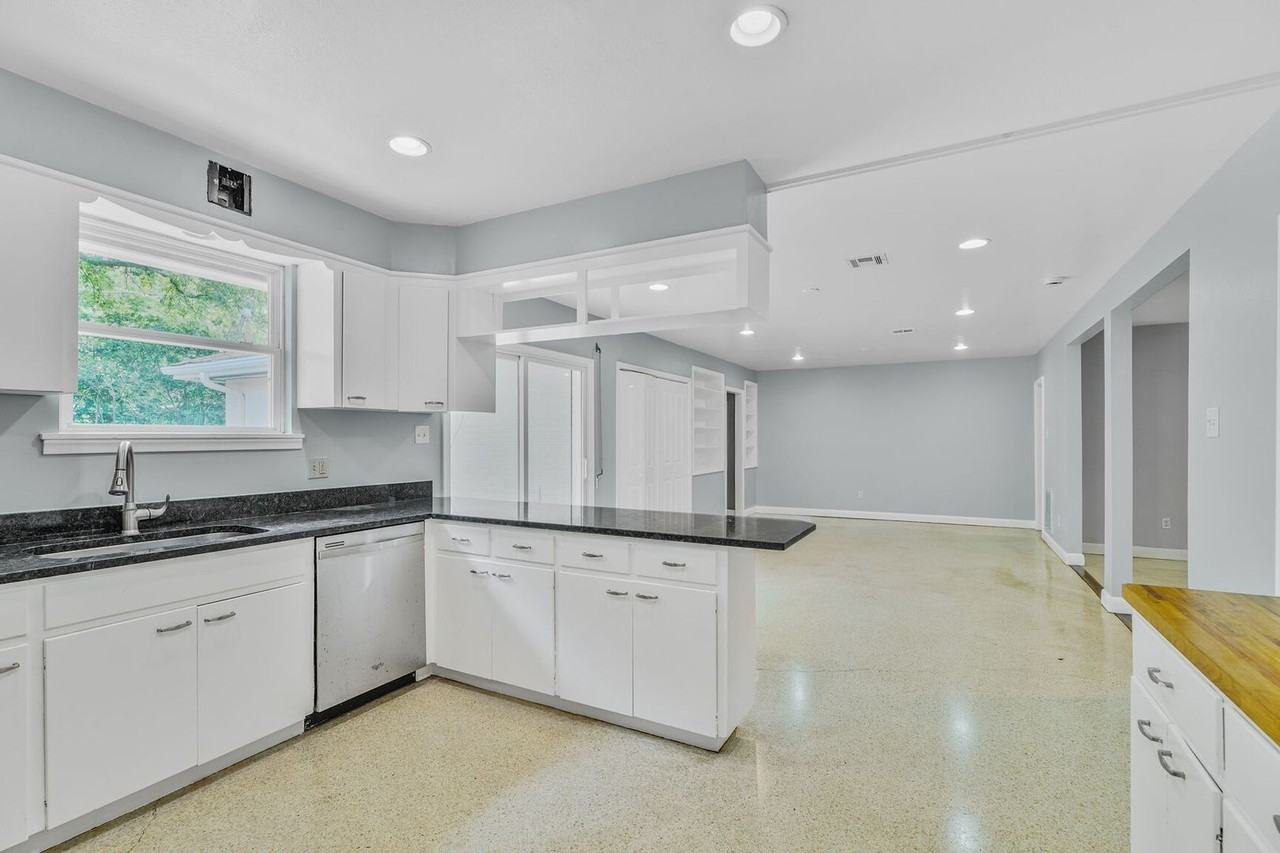6015 Dover Pl - Photo 7 of 14