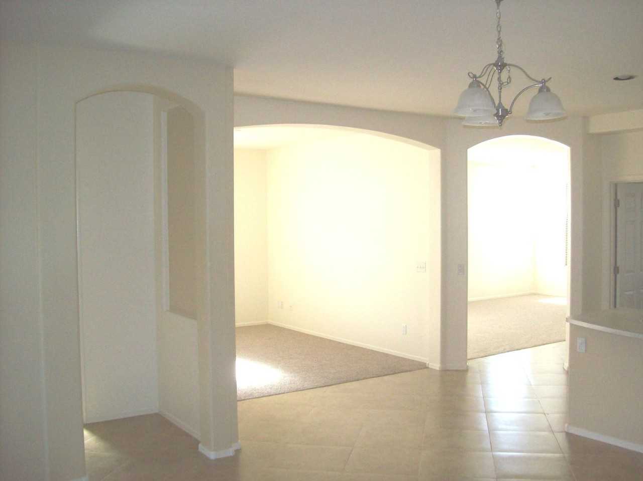 3131 E Silversmith Trl - Photo 7 of 25